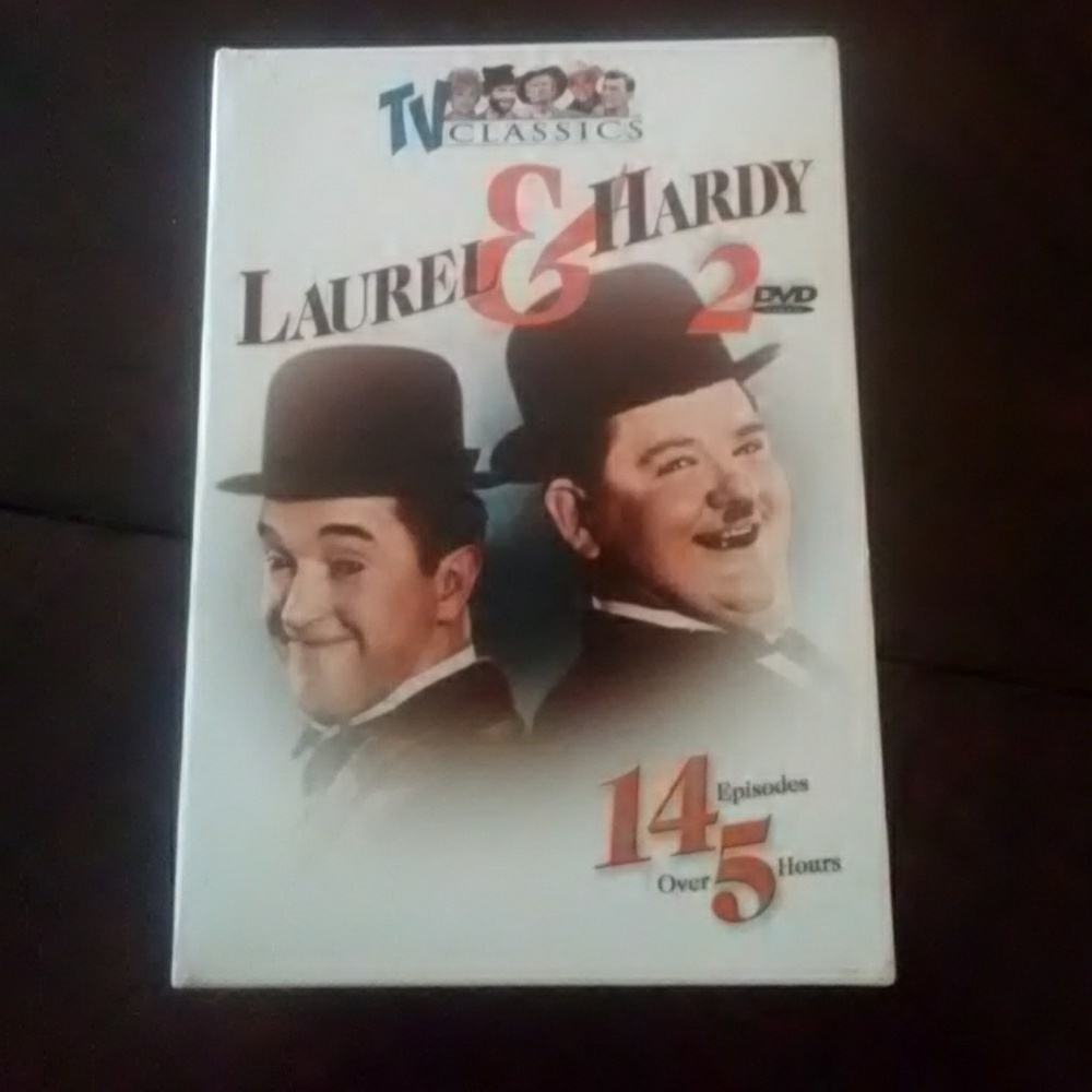 Laurel and Hardy 14-Episode Comedy DVD